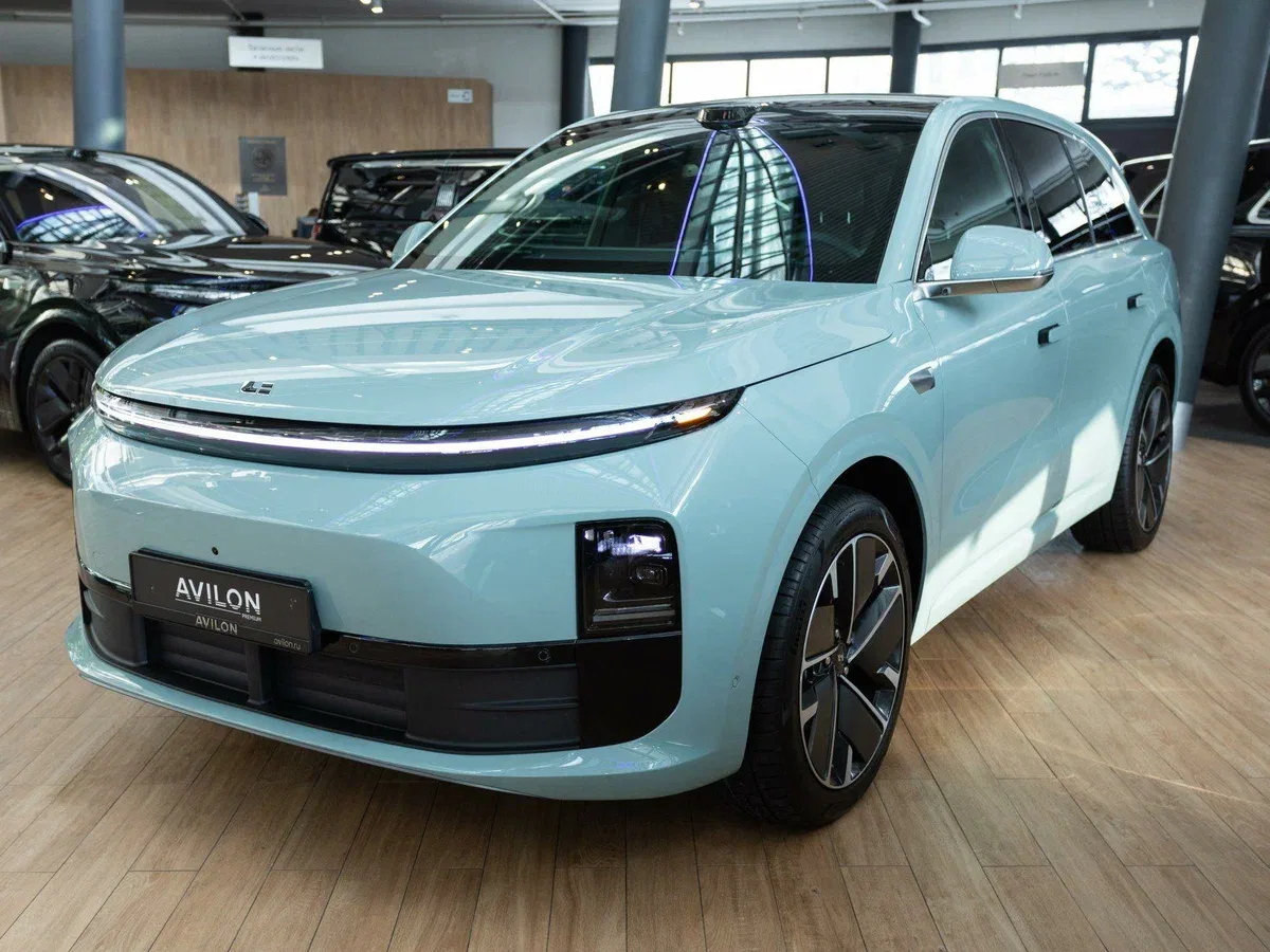Li Auto (Lixiang) L6