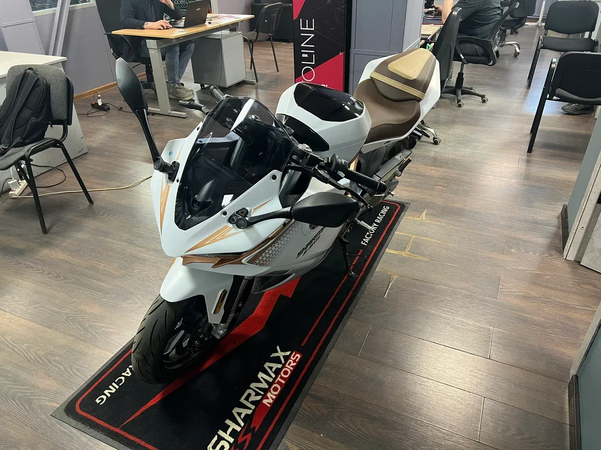 Sharmax E-GP501