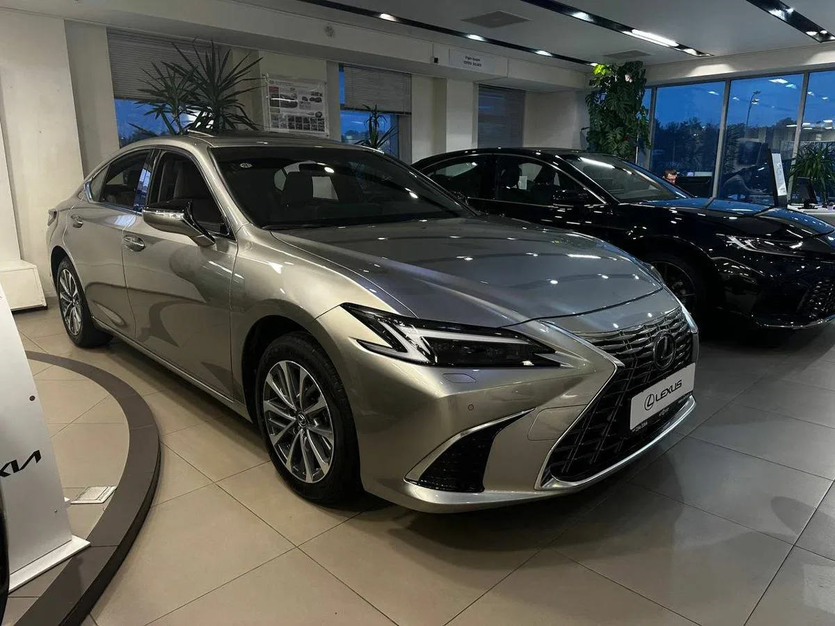 Lexus ES VII Рестайлинг 2