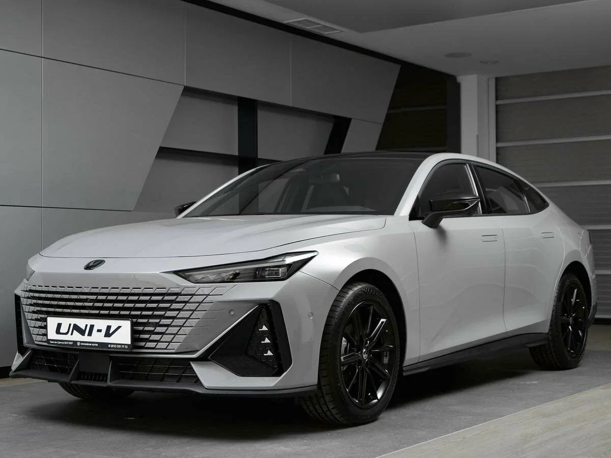 Changan UNI-V I
