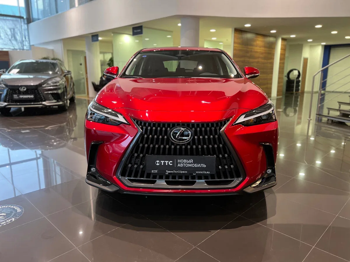 Lexus NX II