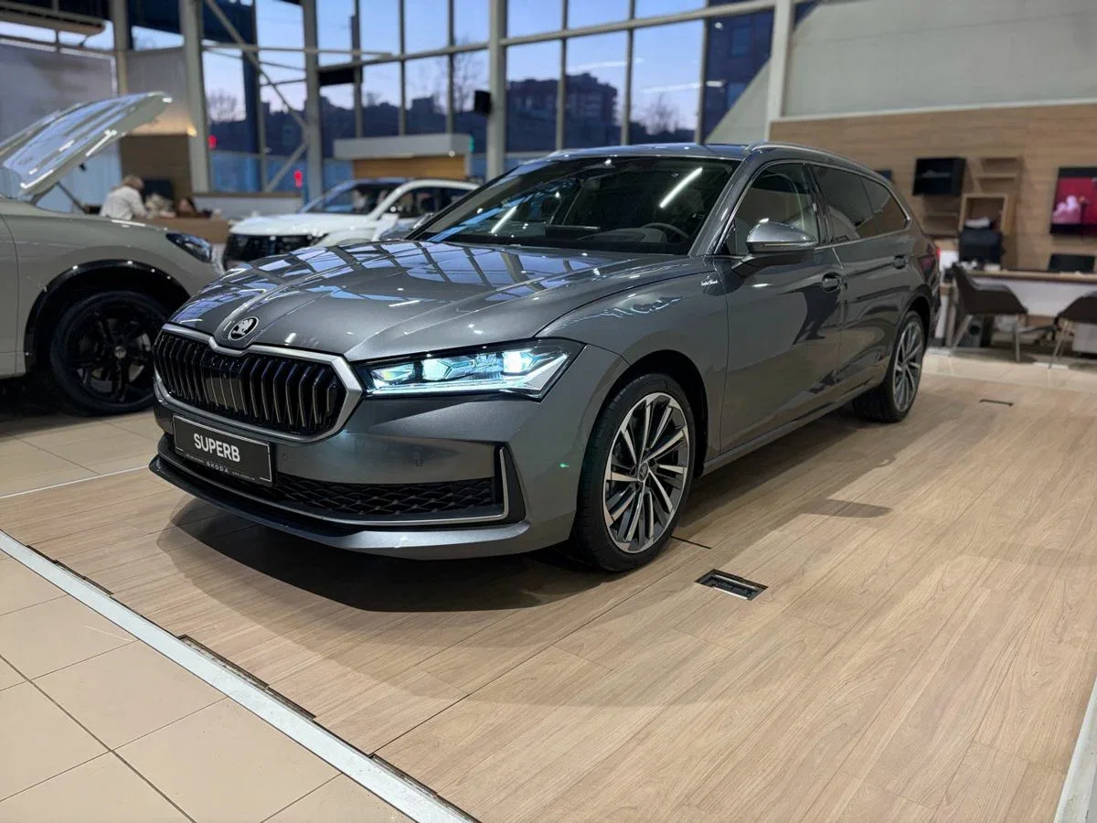 Skoda Superb IV