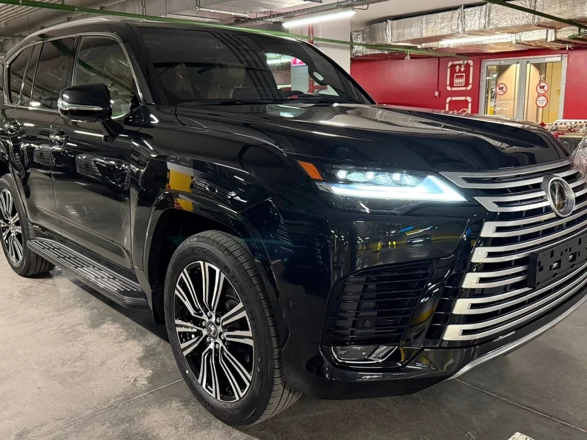 Lexus LX IV