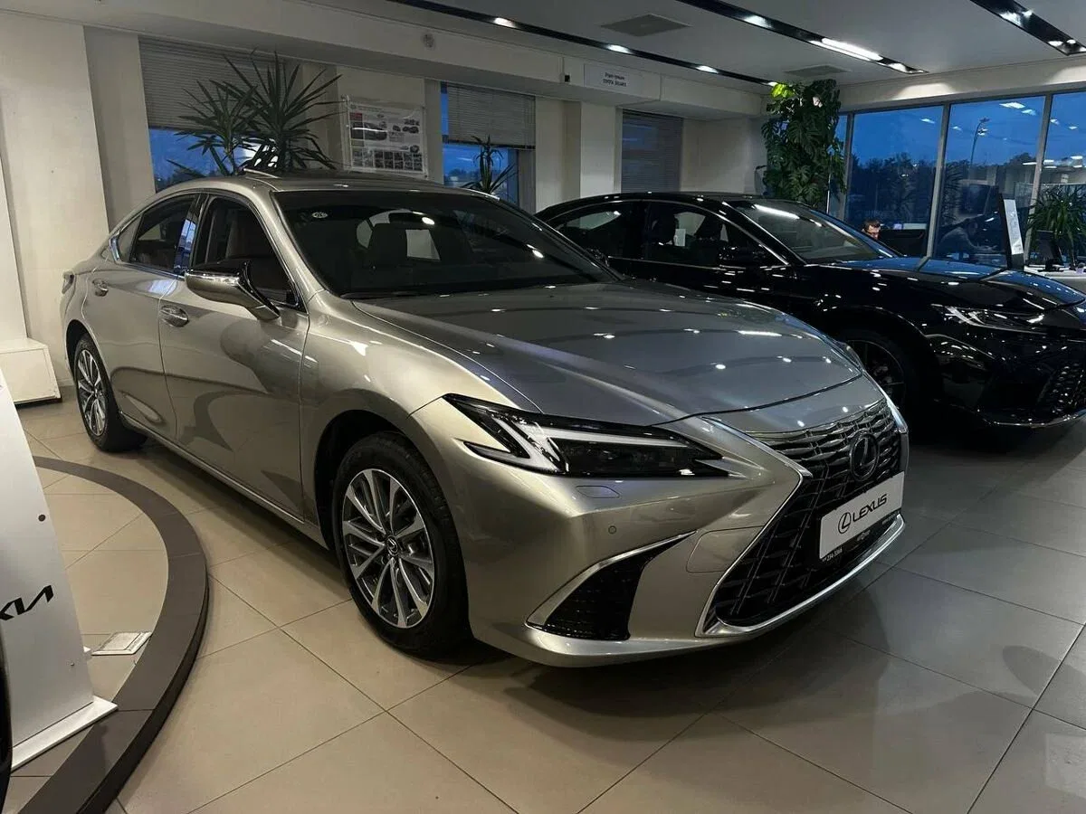 Lexus ES VII Рестайлинг 2