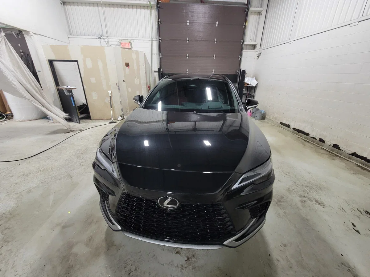 Lexus RX V