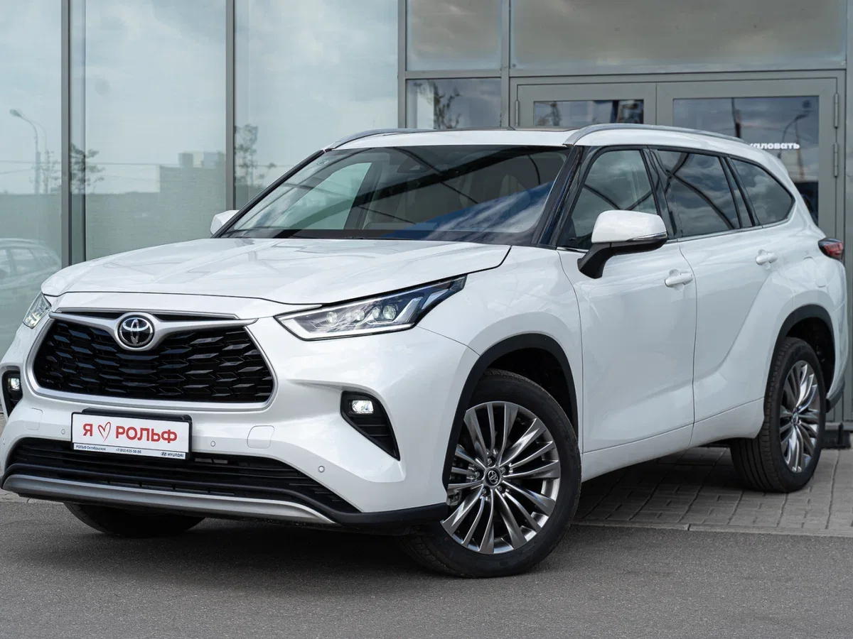 Toyota Highlander IV (U70)