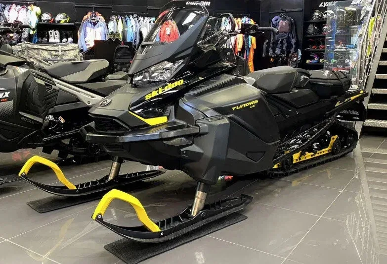 BRP Ski-Doo Tundra 600