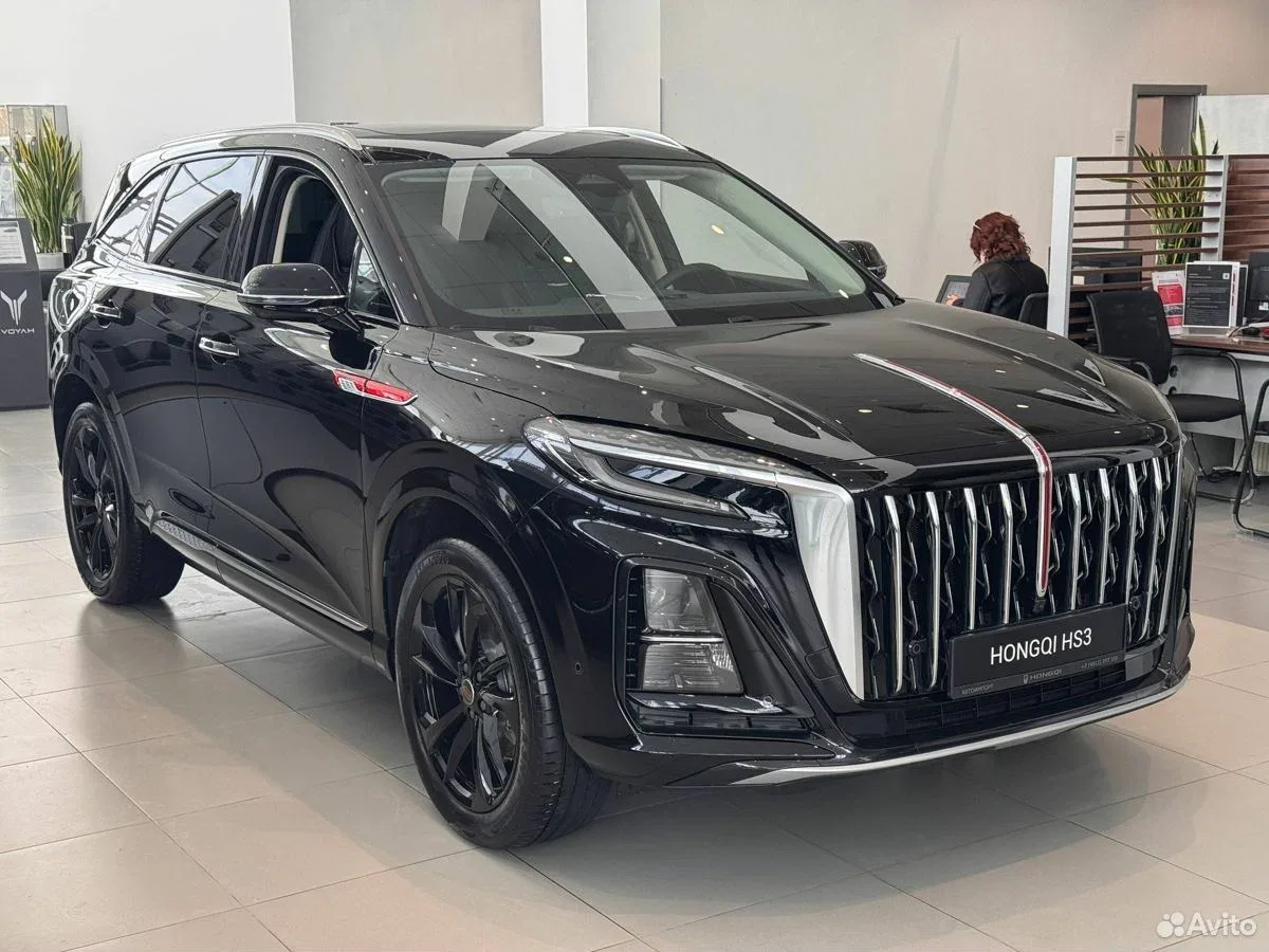 Hongqi HS3
