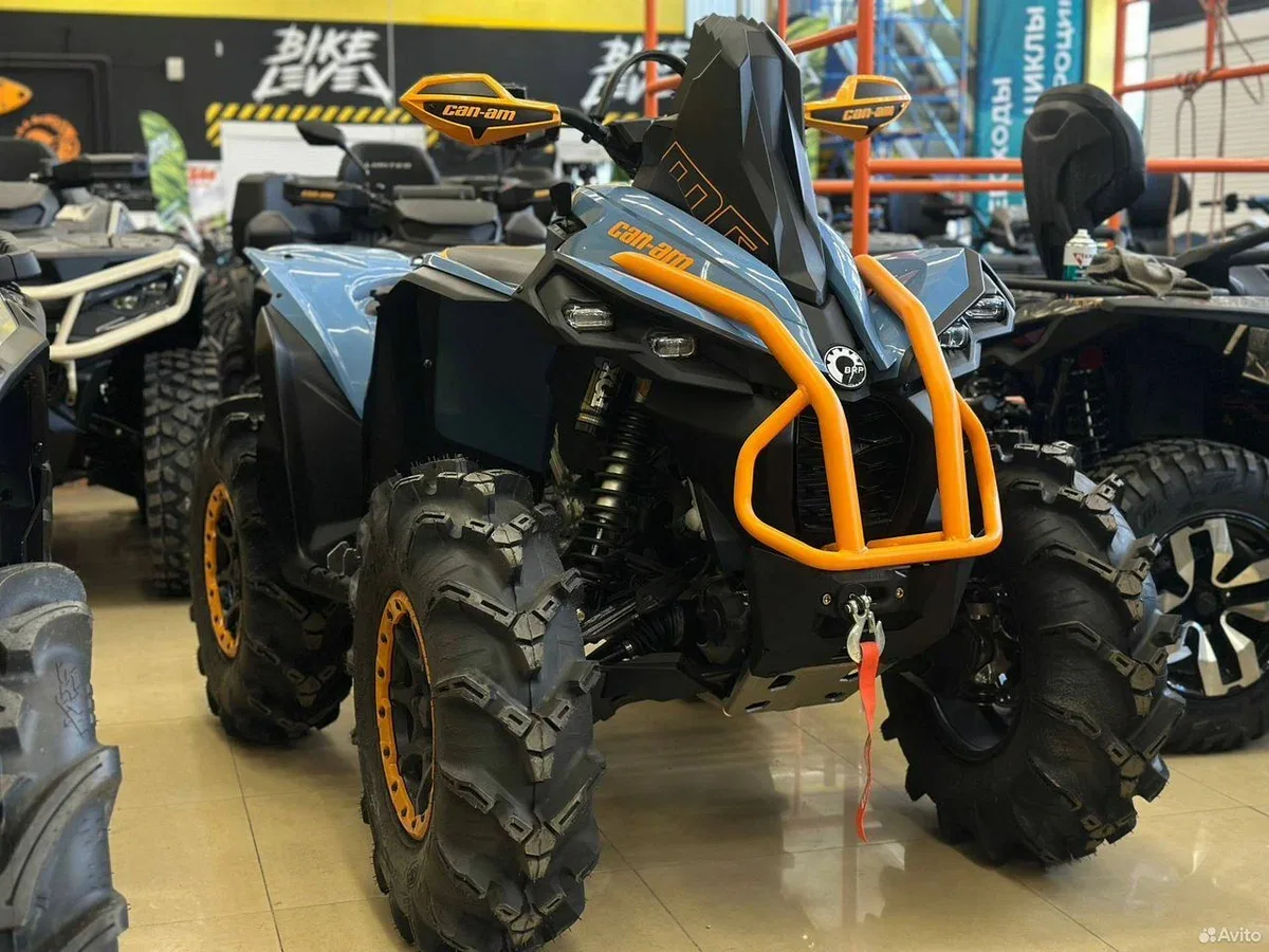 BRP Can-Am Renegade X MR 1000R