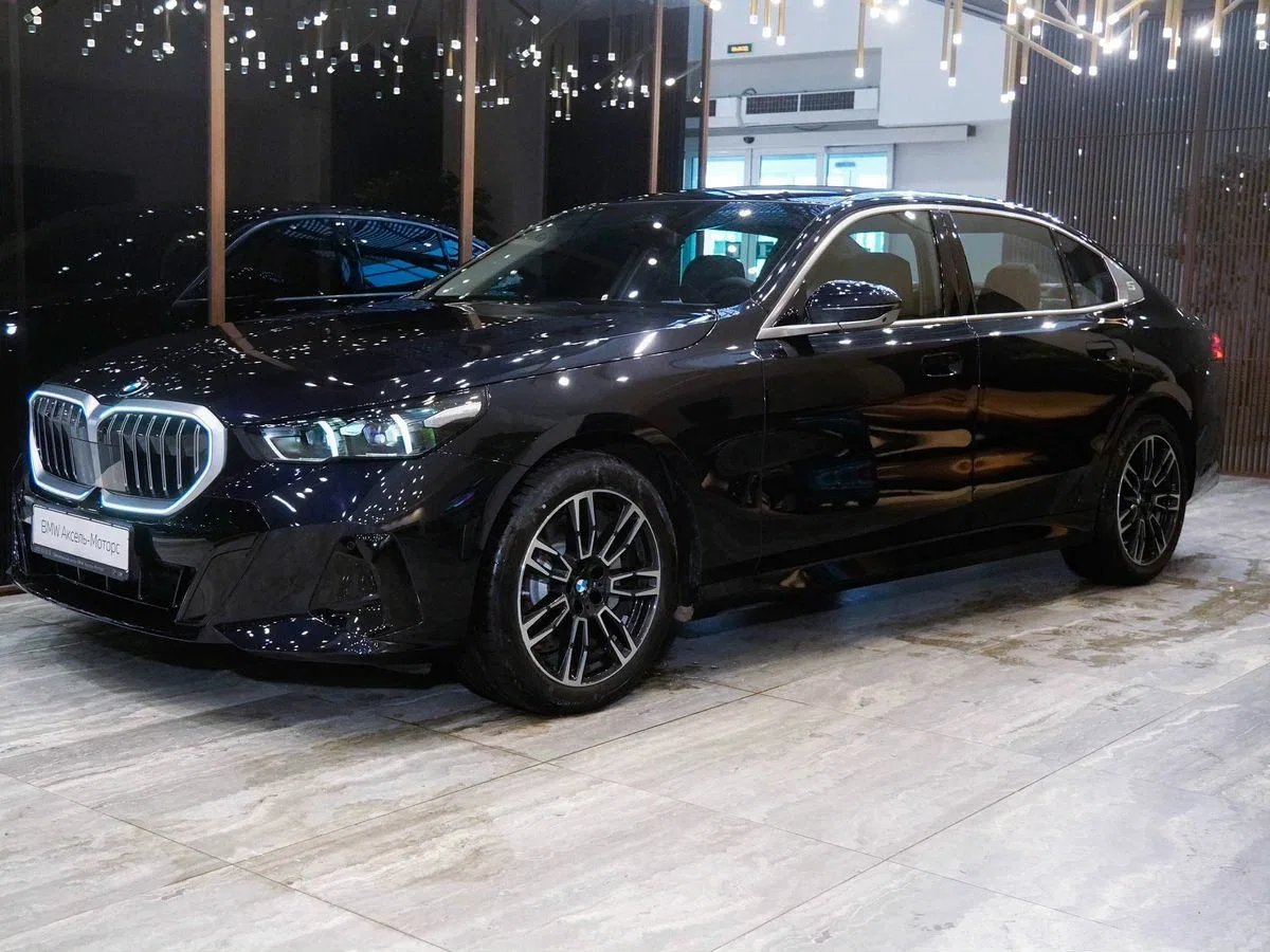 BMW 5 серии VIII (G60/G61/G68)