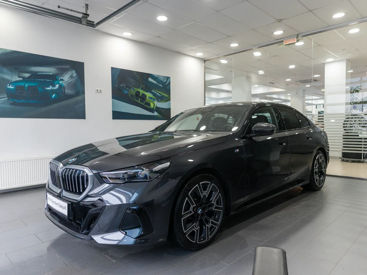 BMW 5 серии VIII (G60/G61/G68)
