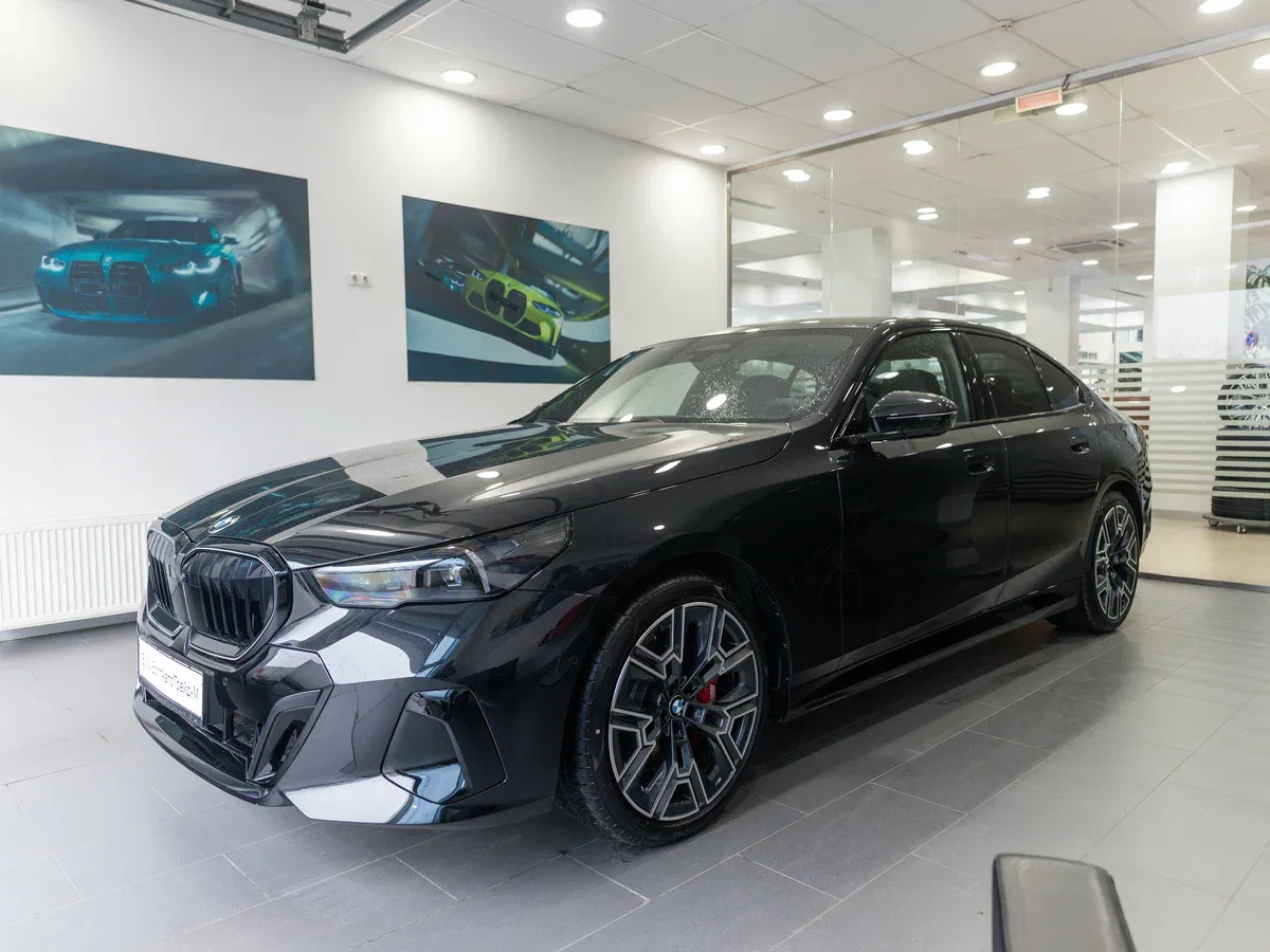 BMW 5 серии VIII (G60/G61/G68)