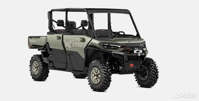 BRP Can-Am Defender Max