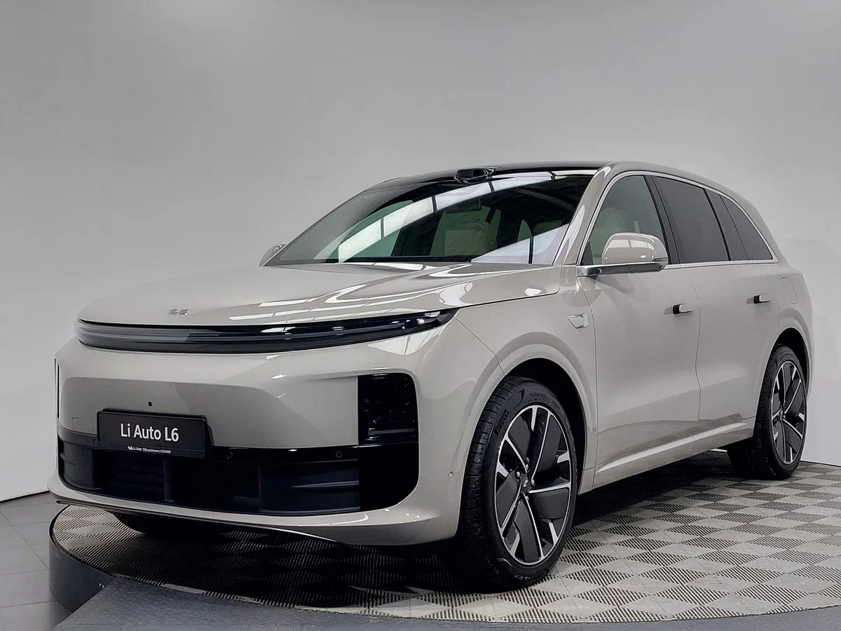 Li Auto (Lixiang) L6