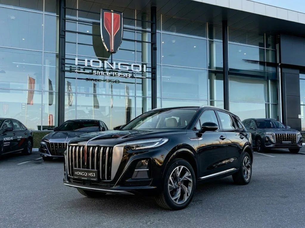 Hongqi HS3