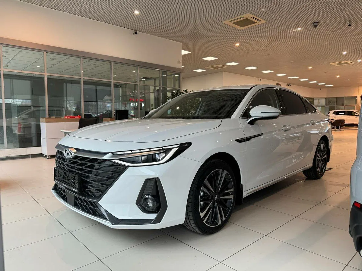 Chery Arrizo 8