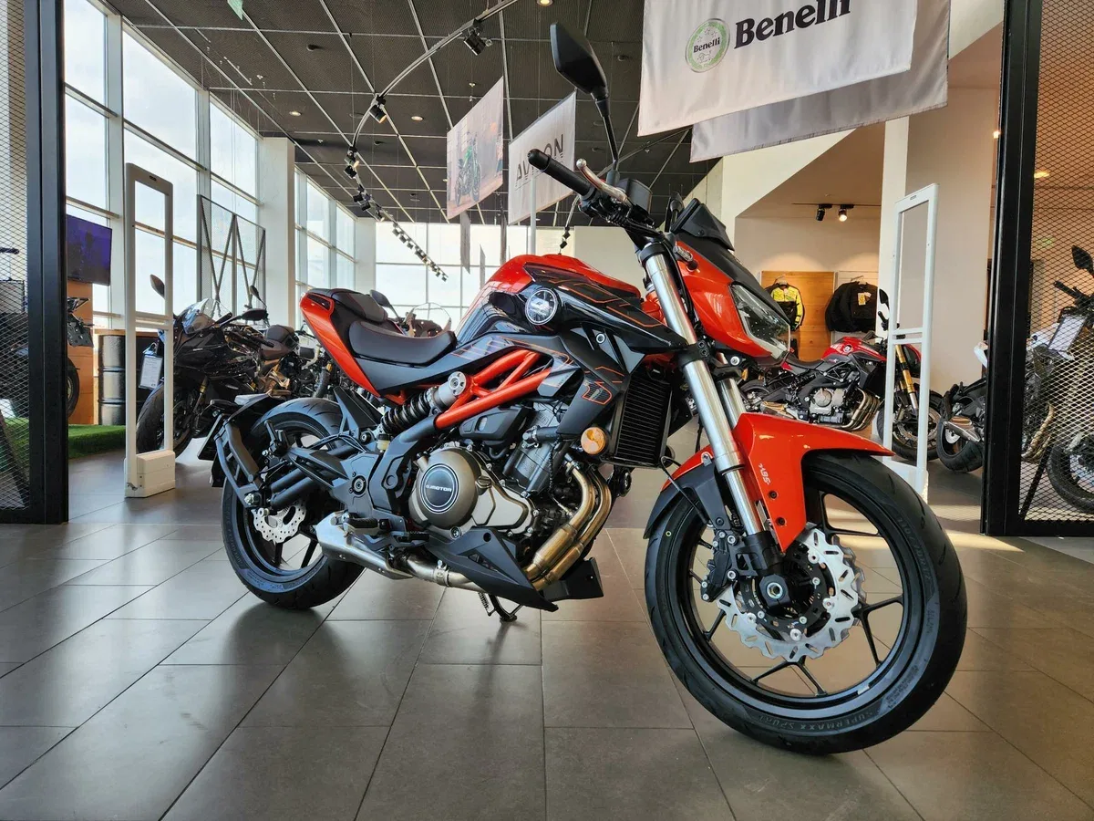 QJMotor SRK 400