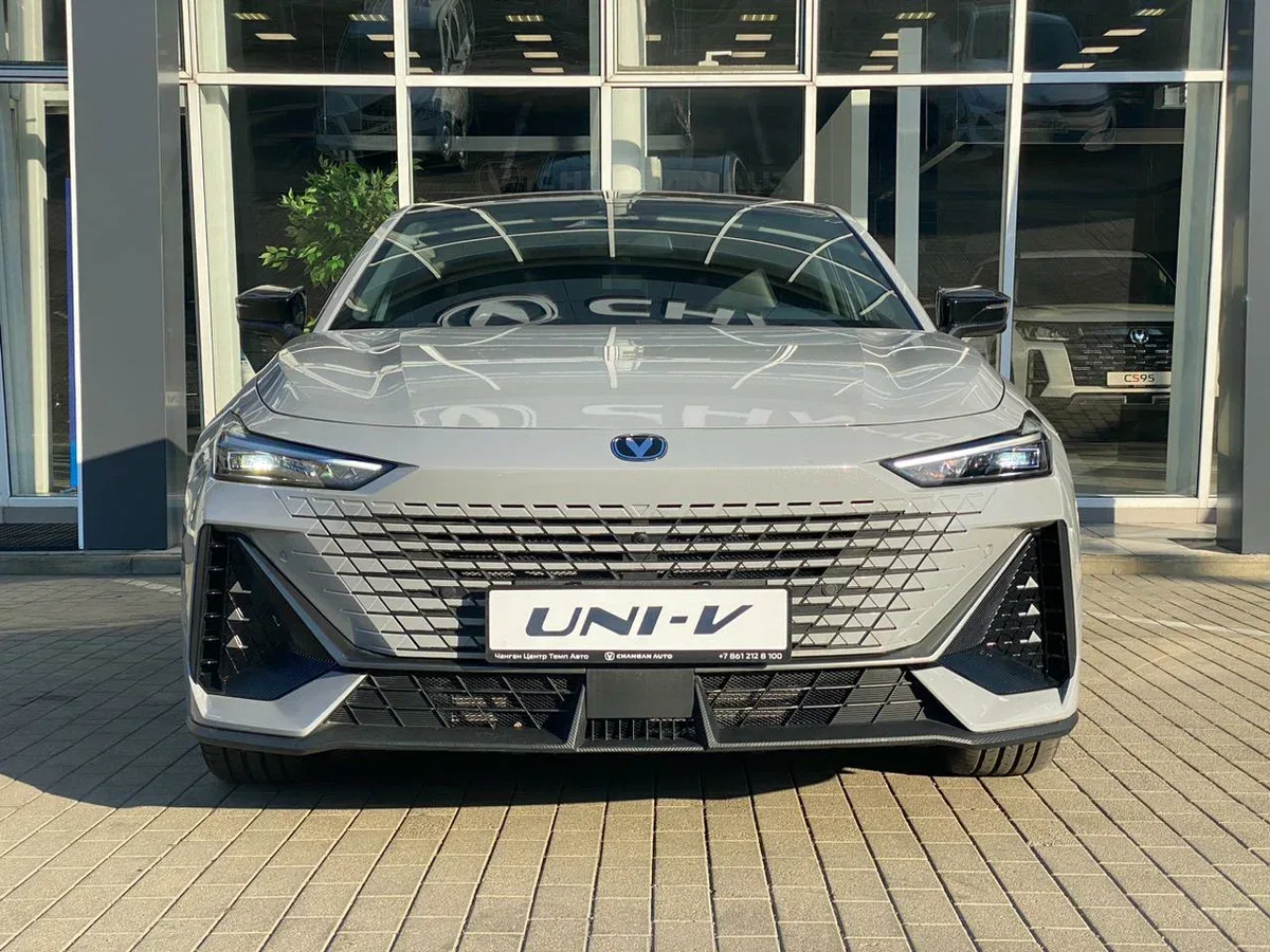 Changan UNI-V I