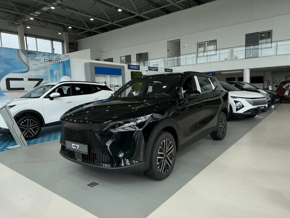 Omoda C7