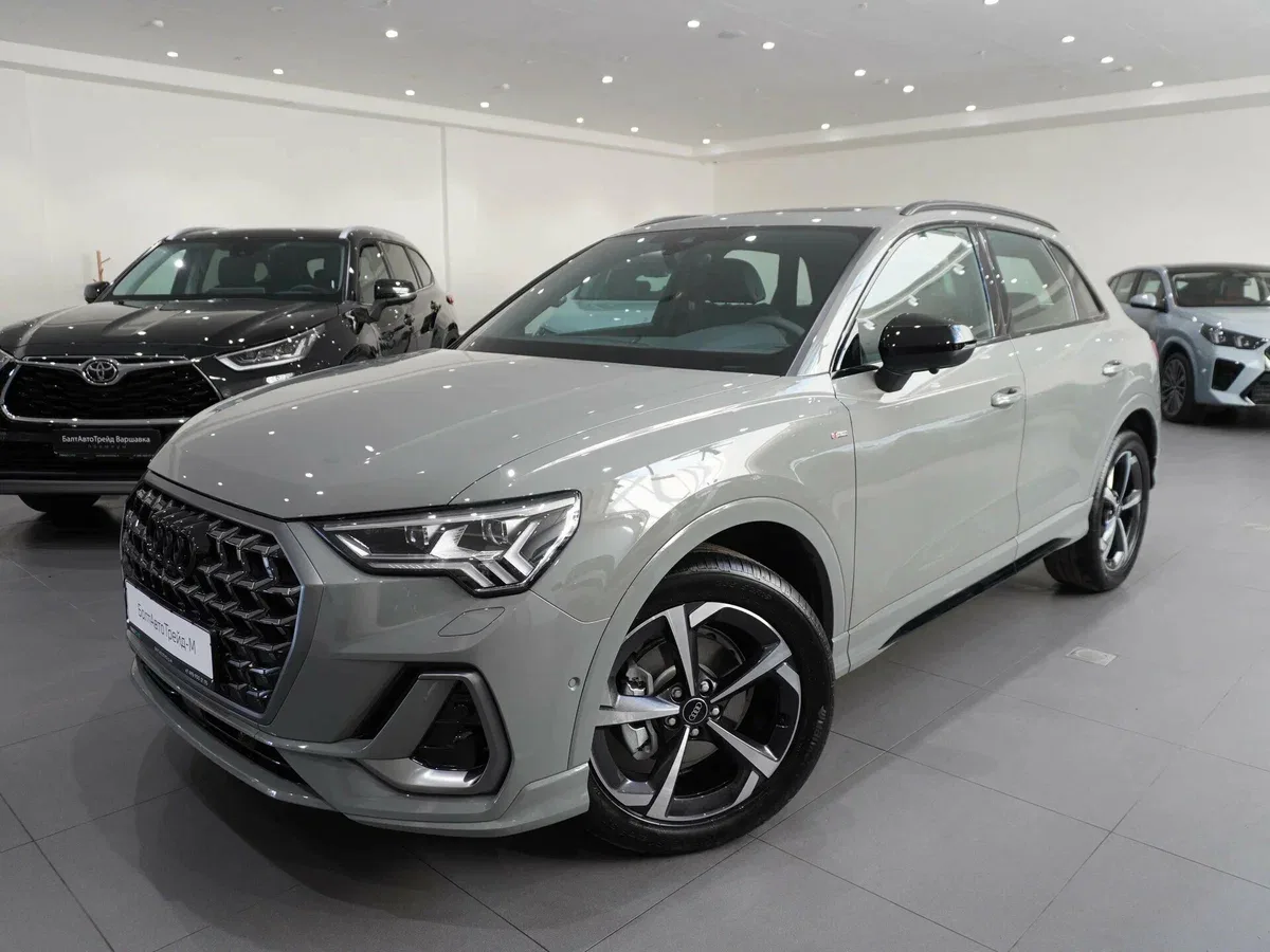 Audi Q3 II (F3)