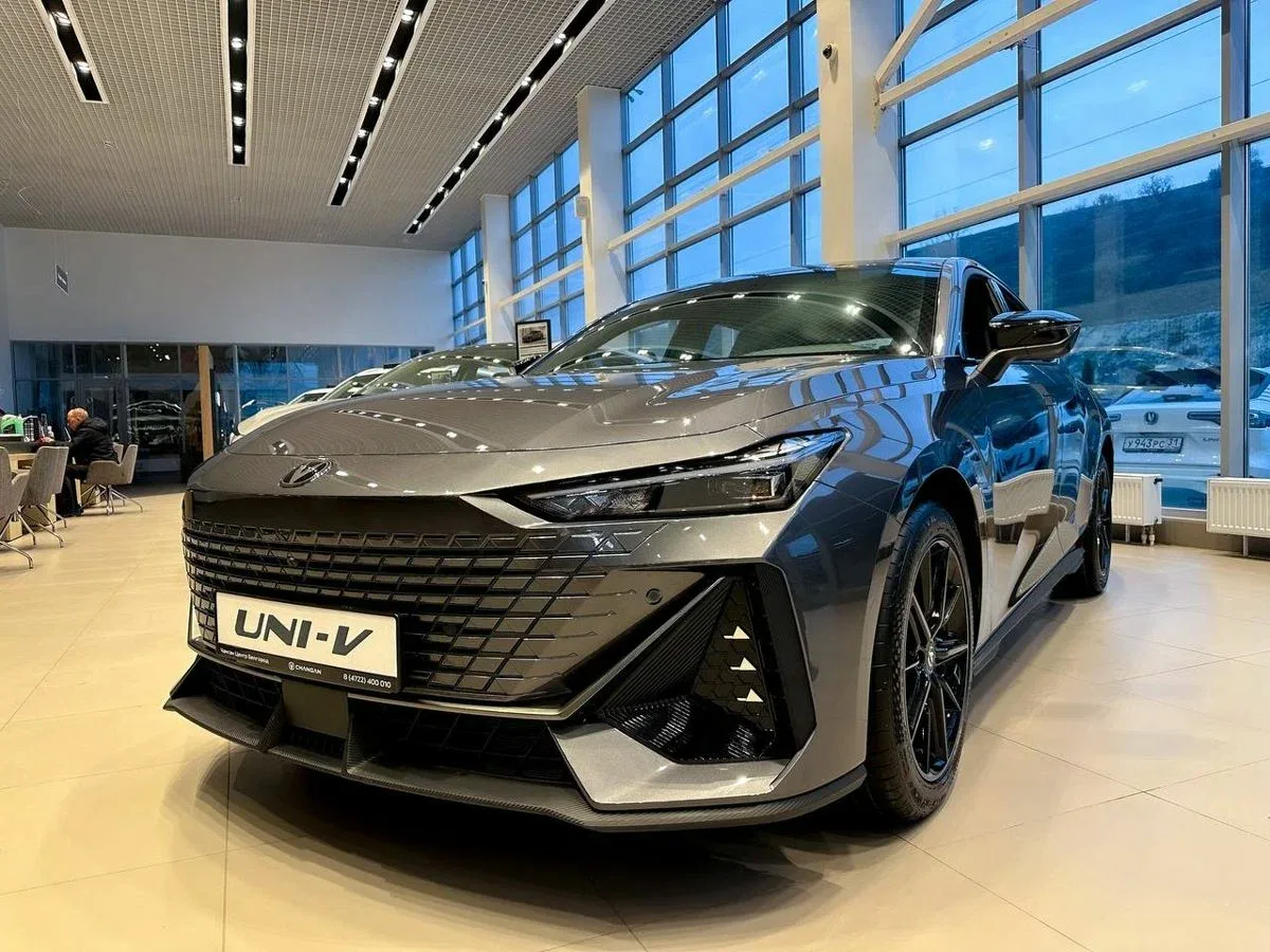 Changan UNI-V I