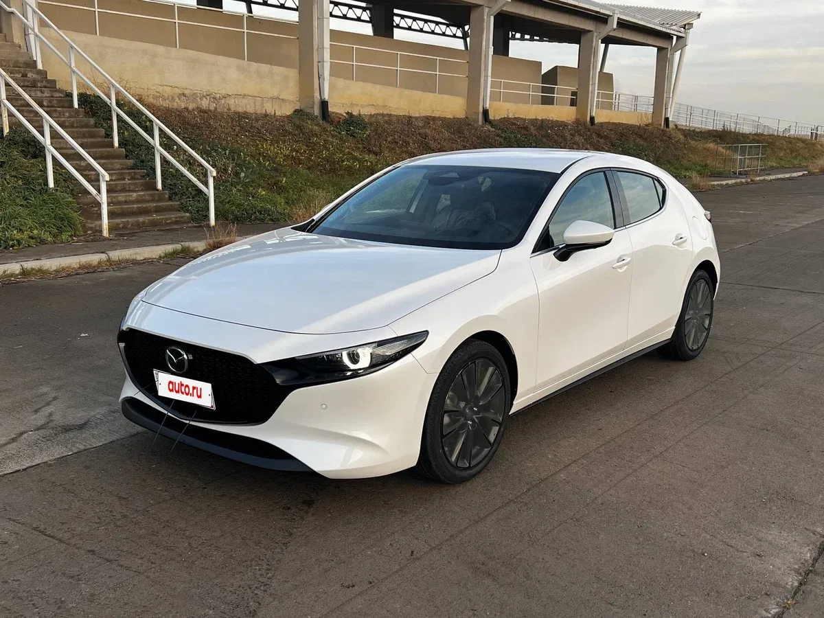 Mazda 3 IV (BP)