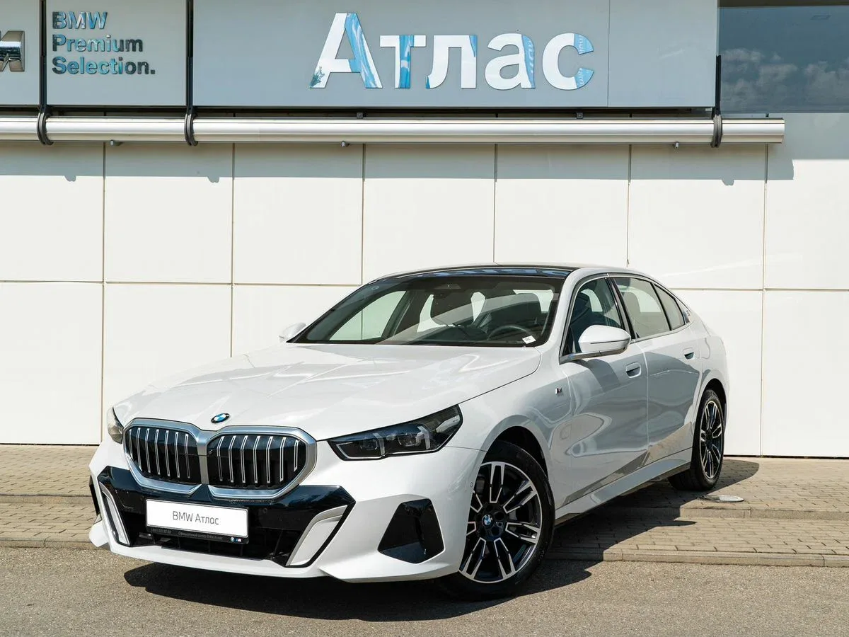 BMW 5 серии VIII (G60/G61/G68)