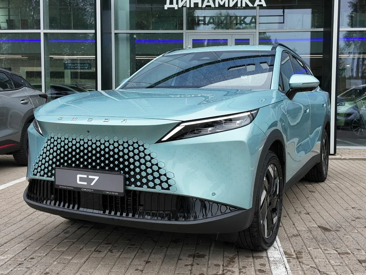Omoda C7