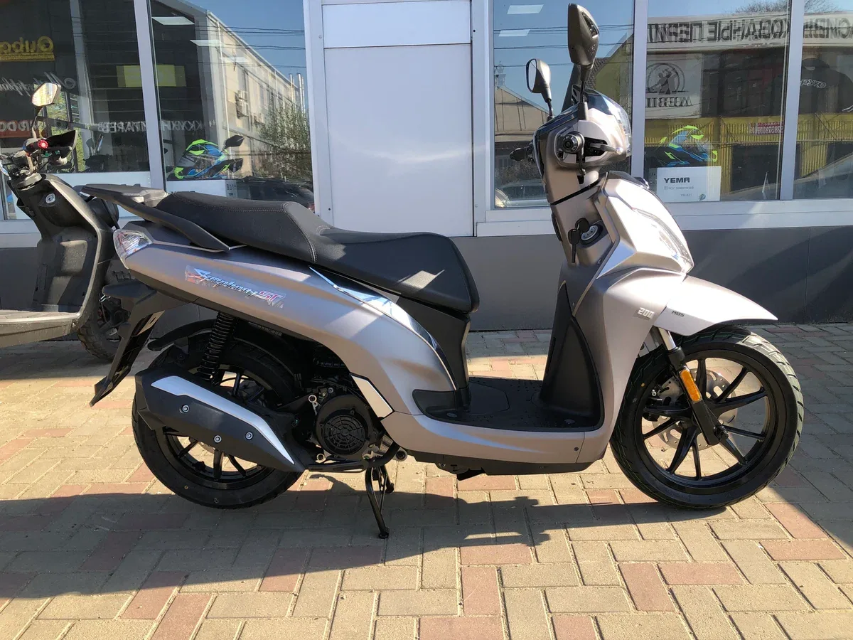SYM Symphony ST 200