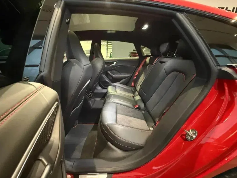 Audi A5 III (B10)