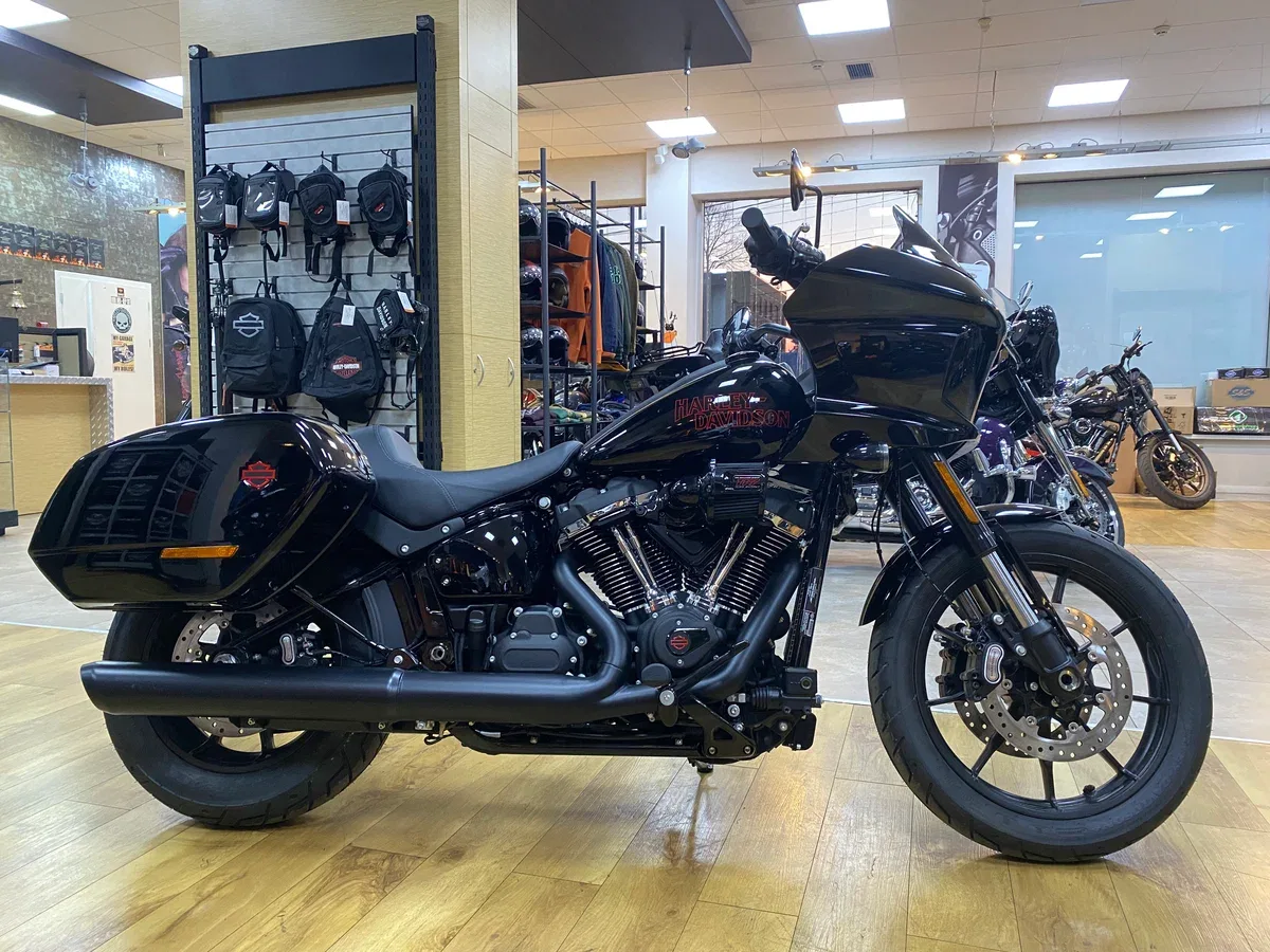 Harley-Davidson Low Rider ST