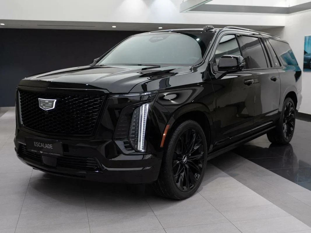 Cadillac Escalade V Рестайлинг
