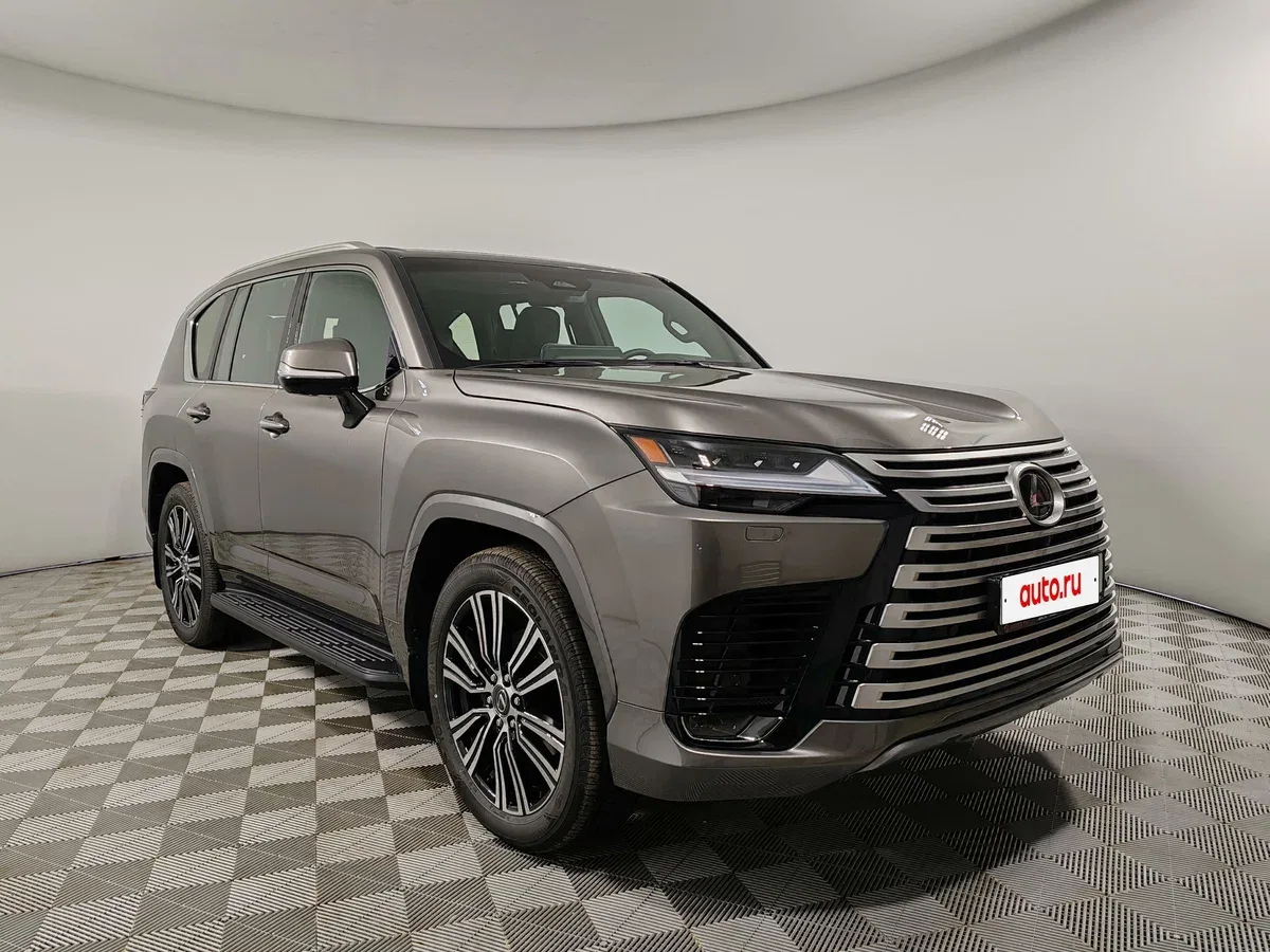 Lexus LX IV