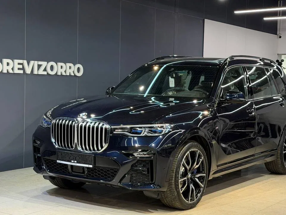 BMW X7 I (G07)