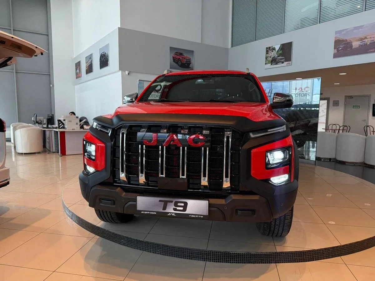 JAC T9
