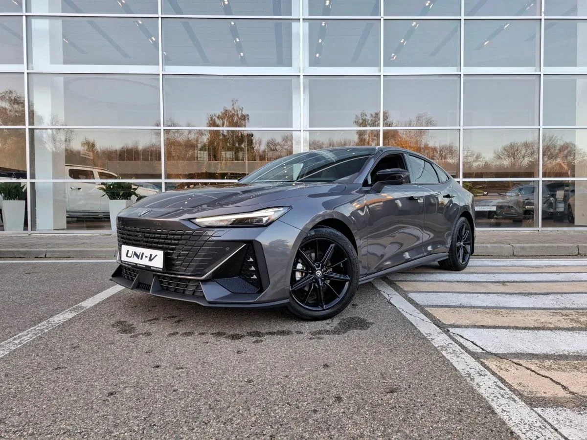 Changan UNI-V I