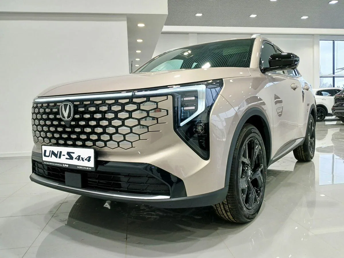 Changan UNI-S (CS55 Plus)