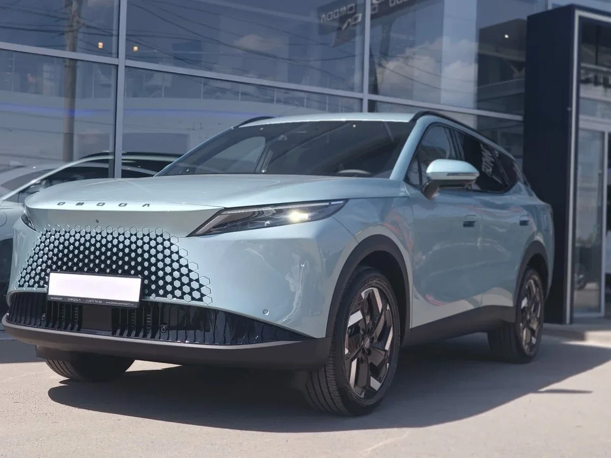 Omoda C7