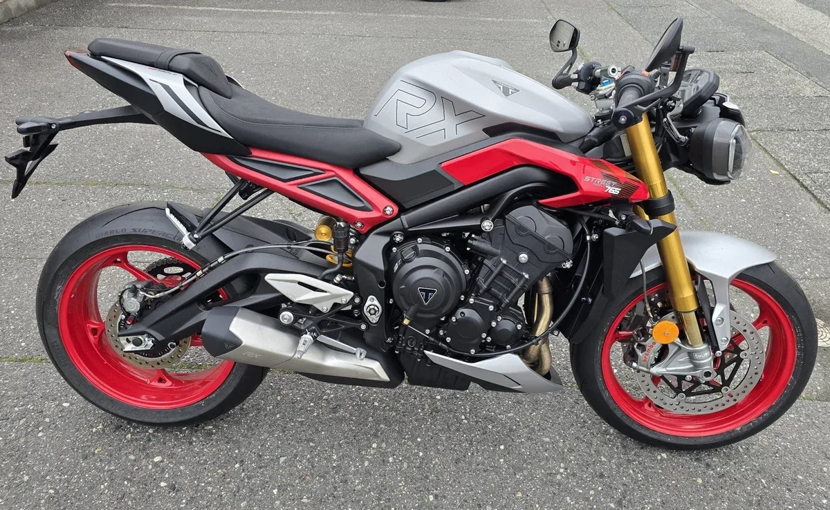 Triumph Street Triple