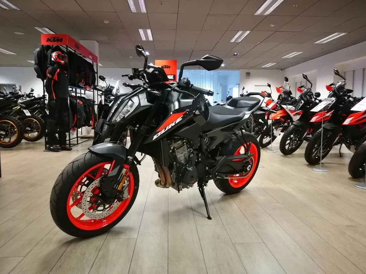 KTM AG 790 Duke