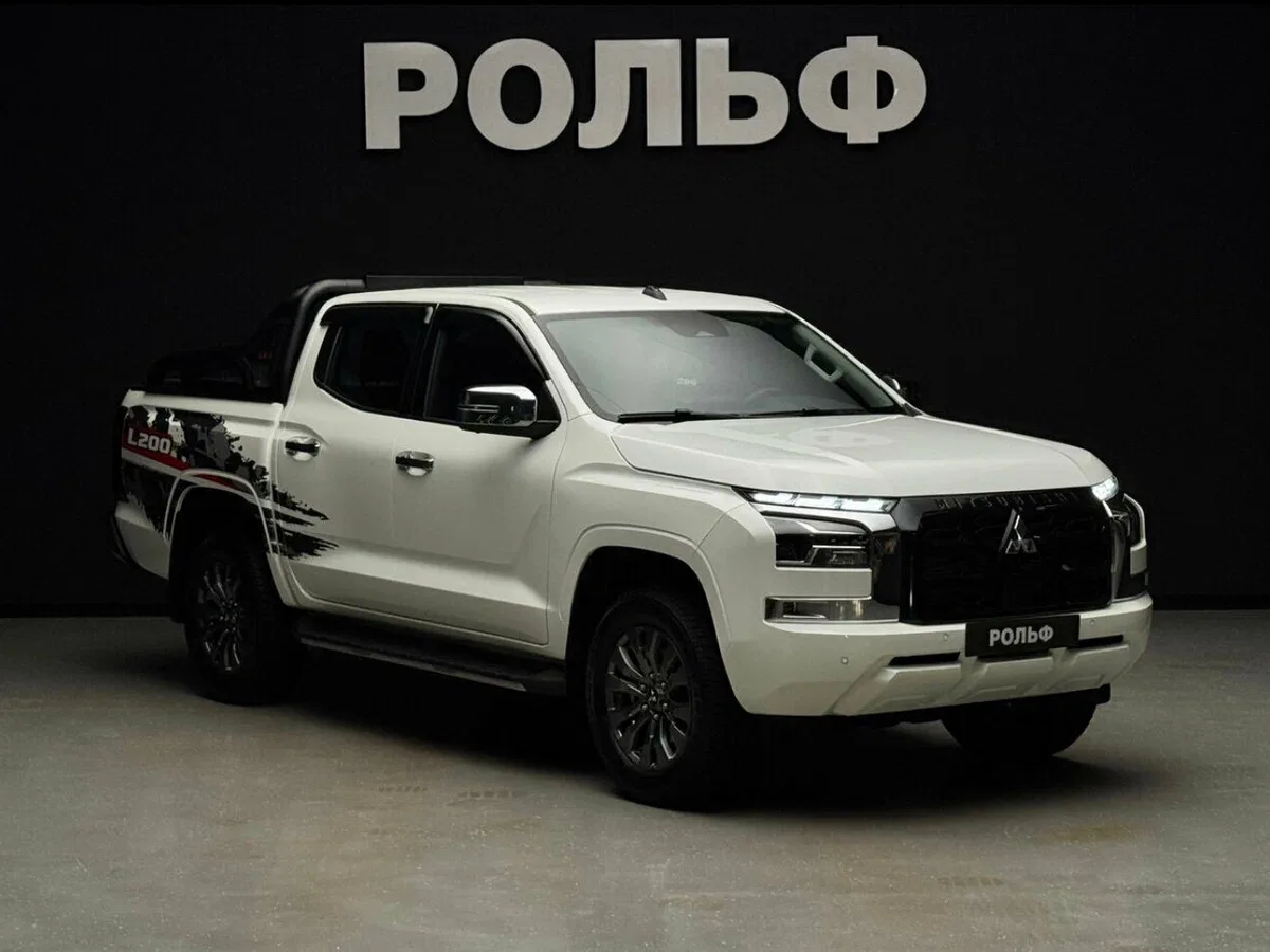 Mitsubishi L200 VI