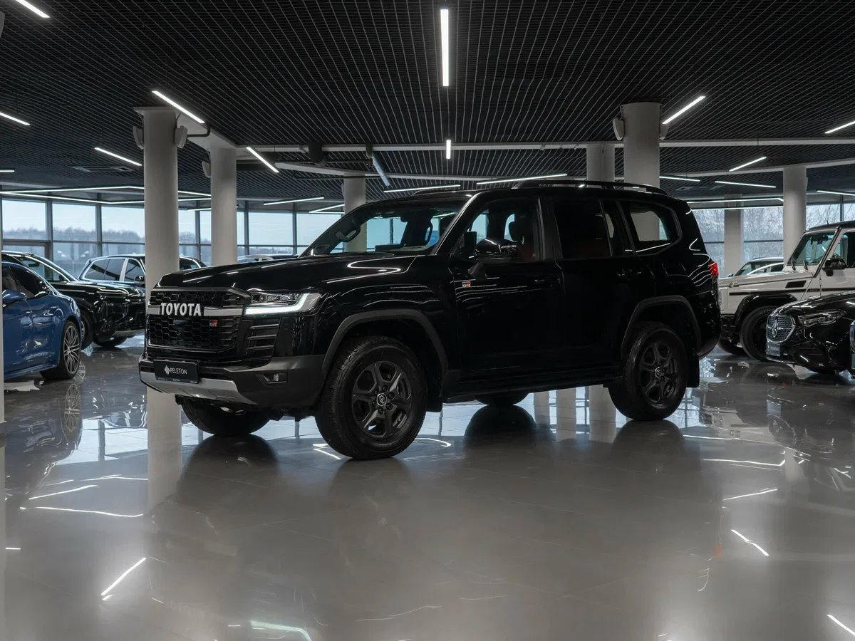 Toyota Land Cruiser 300 Series