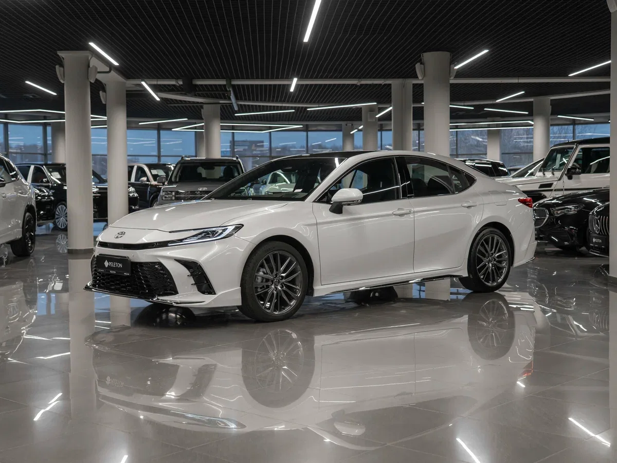 Toyota Camry IX (XV80) China Market