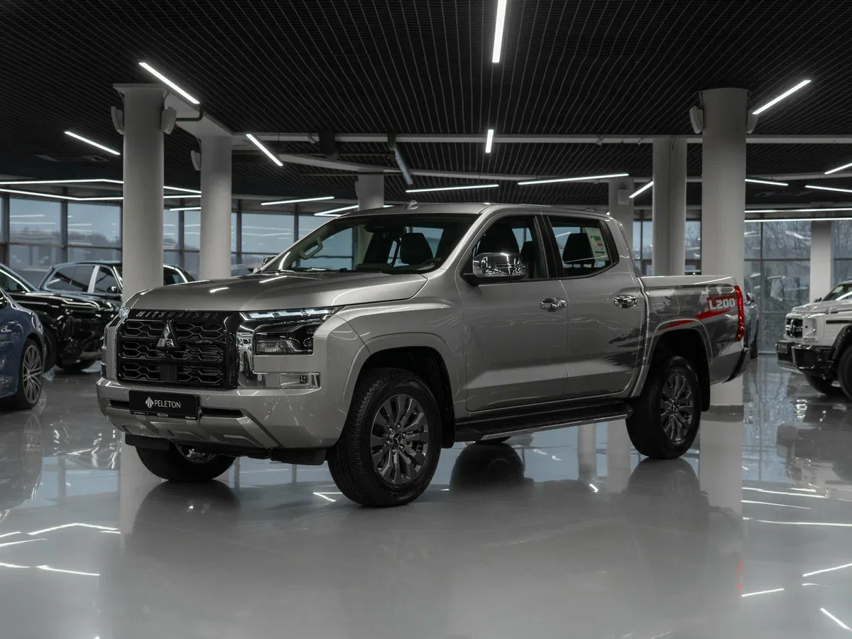 Mitsubishi L200 VI