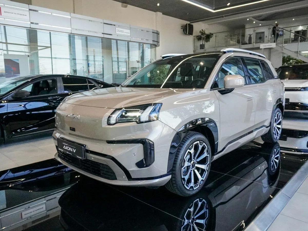 GAC Aion V