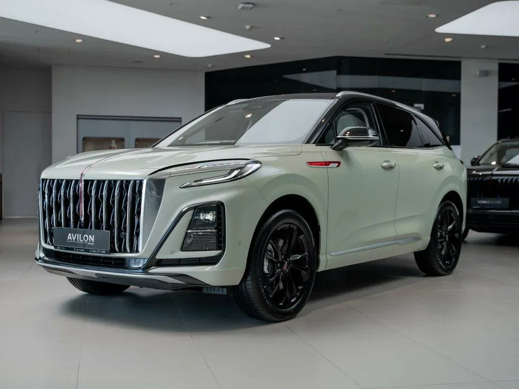 Hongqi HS3