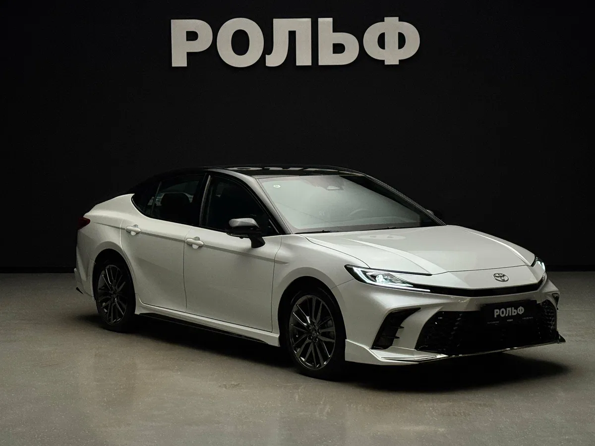 Toyota Camry IX (XV80) China Market