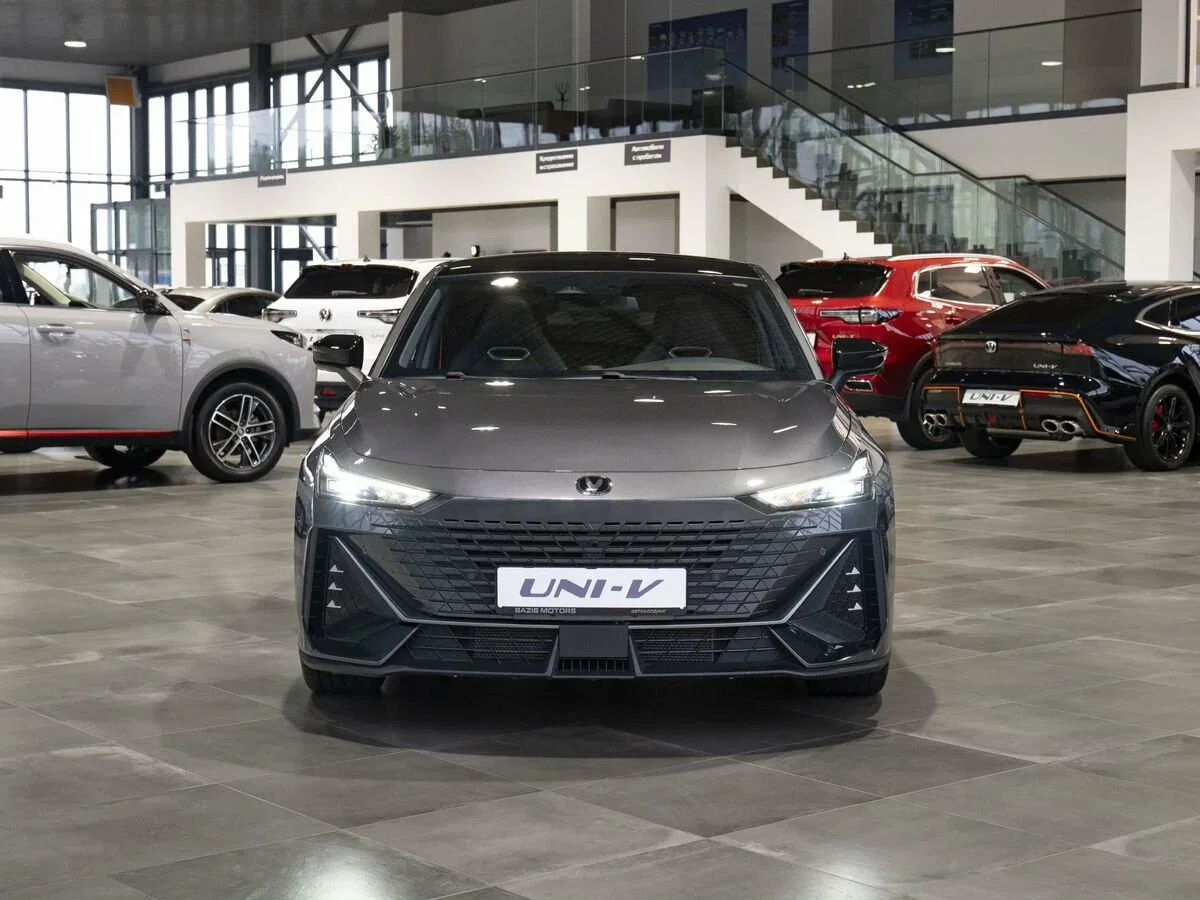 Changan UNI-V I