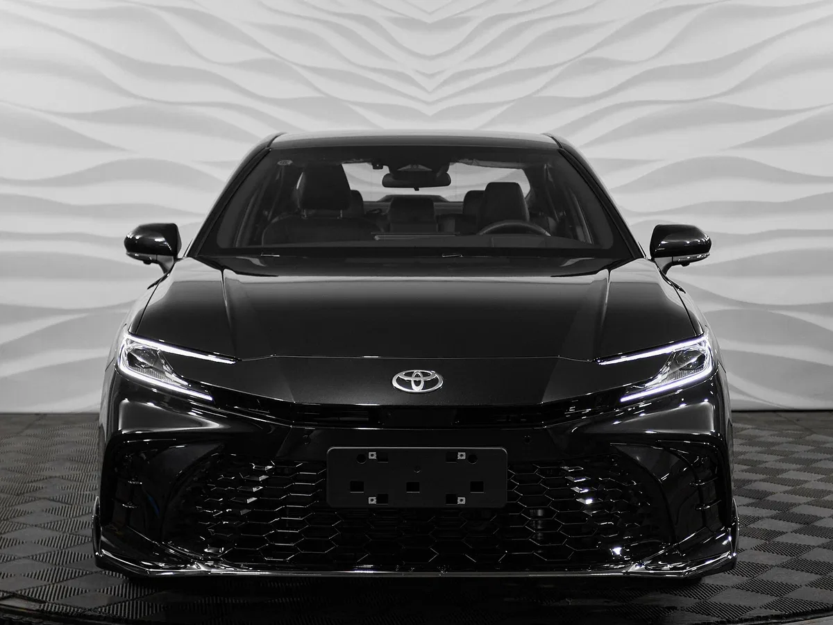 Toyota Camry IX (XV80) China Market