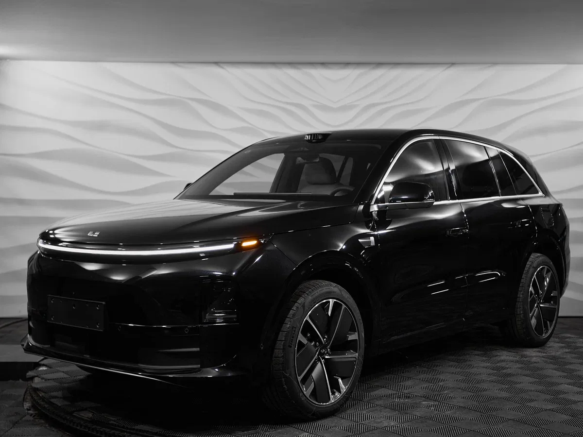 Li Auto (Lixiang) L6